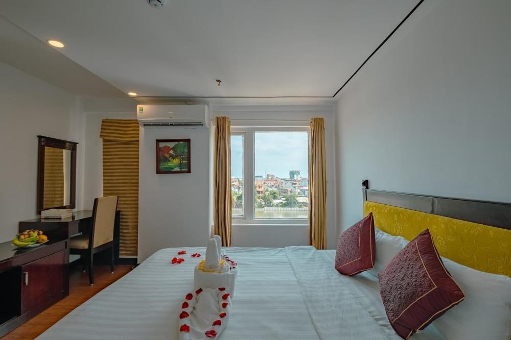 Vina Spa Hotel Hue Exterior photo