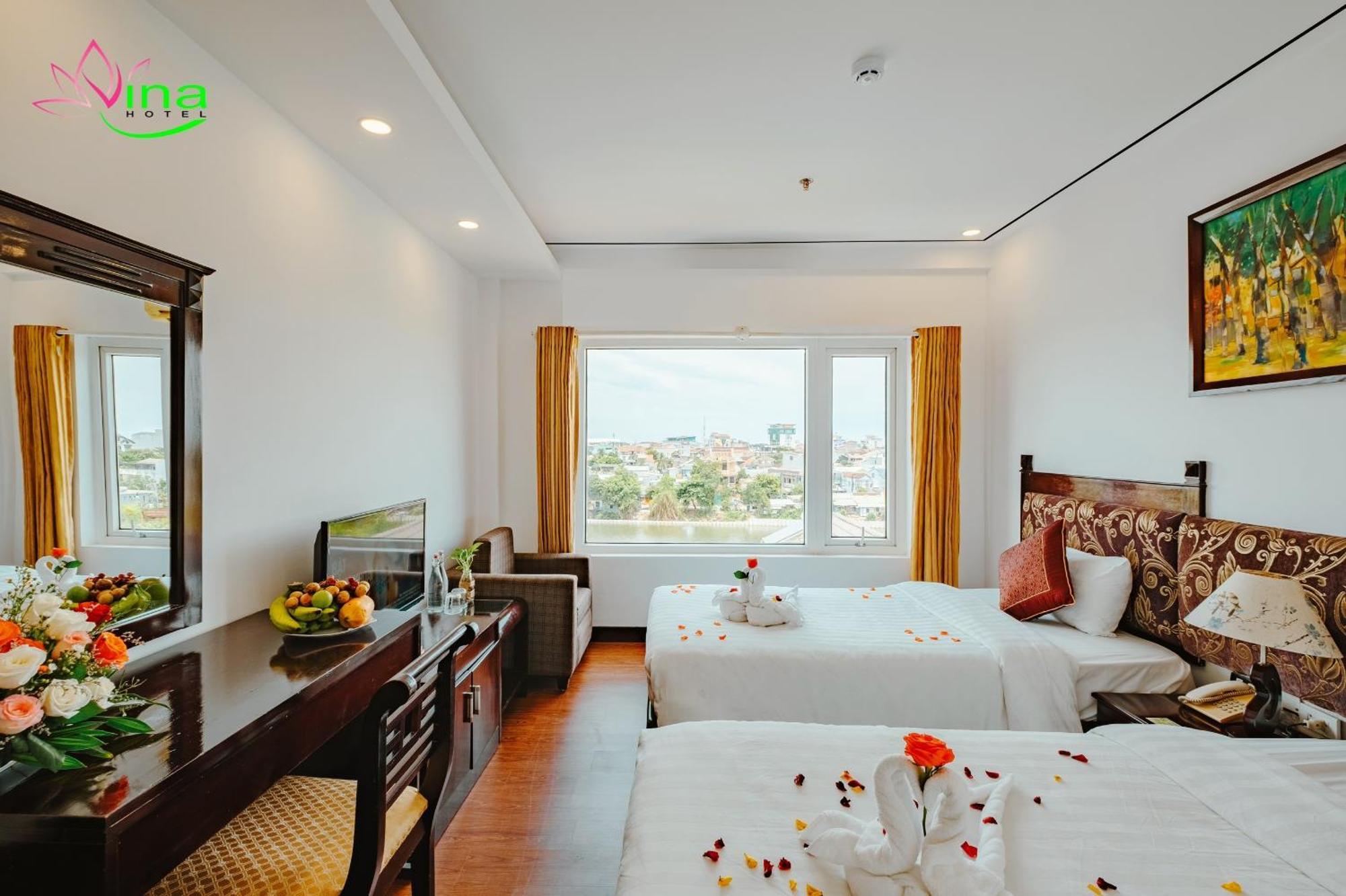 Vina Spa Hotel Hue Exterior photo