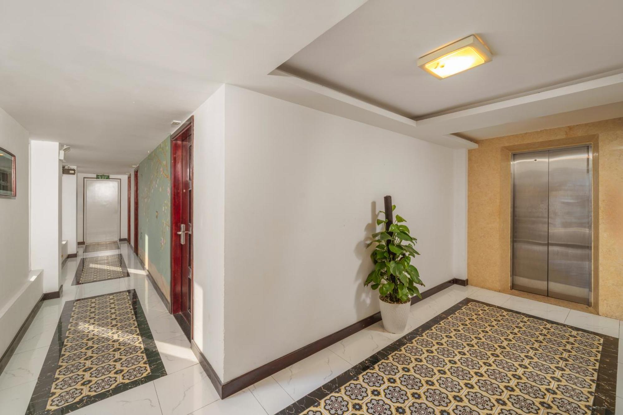 Vina Spa Hotel Hue Exterior photo